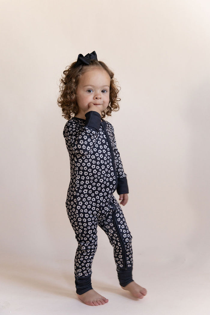 BLACK + CREAM MINI DAISY | ZIPPER ONE PIECE