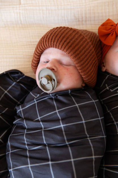 BLACK + WHITE GRID | SWADDLE