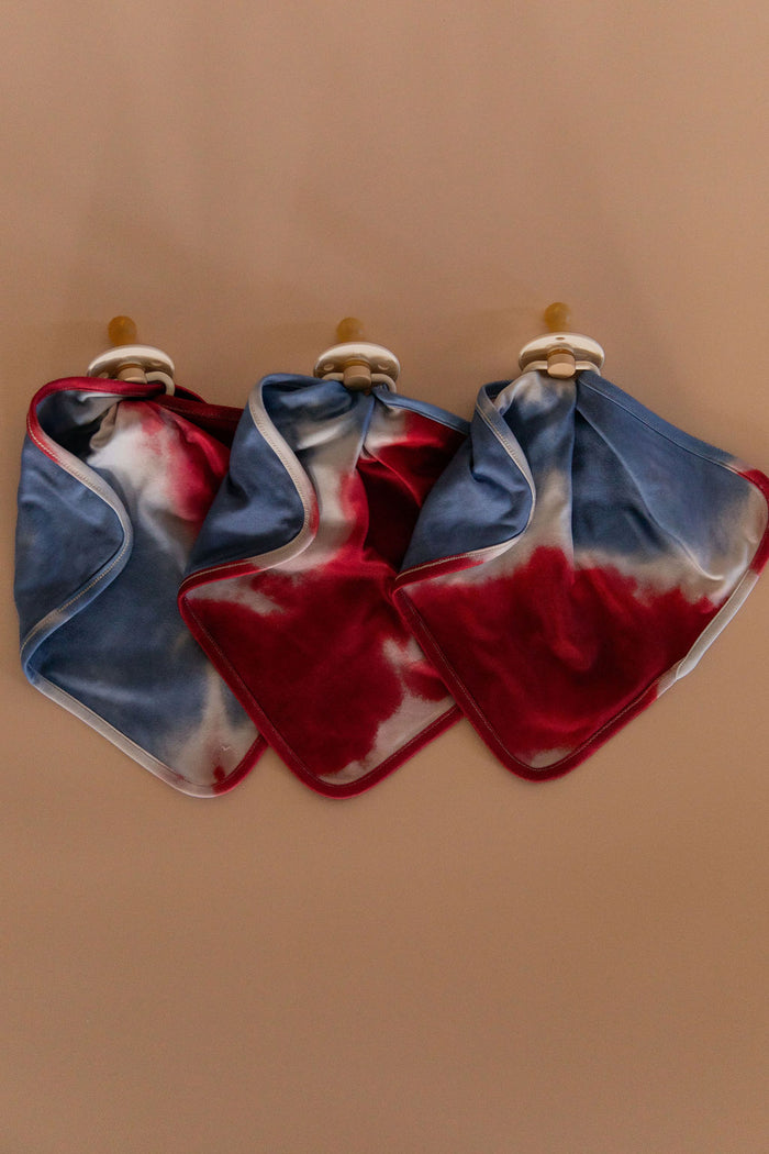 BLUE + WHITE + RED TIE DYE | LOVIE