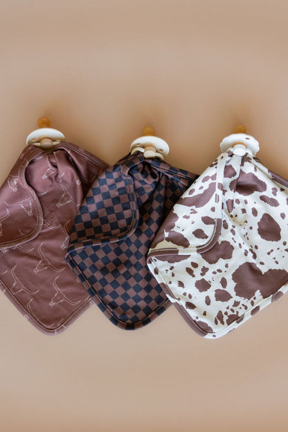 BROWN CATTLE | LOVIE