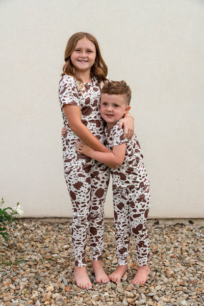 BROWN CATTLE | SHORT SLEEVE