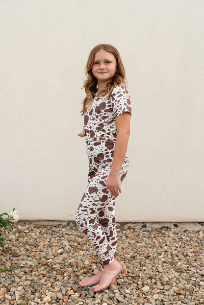BROWN CATTLE | SHORT SLEEVE