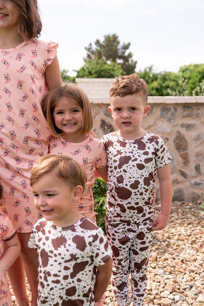 BROWN CATTLE | SHORT SLEEVE