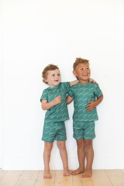 CAMPING BANNER | SHORT SET