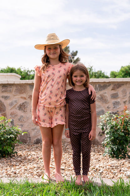 COWGIRL BOOTS | RUFFLE SHORT SET
