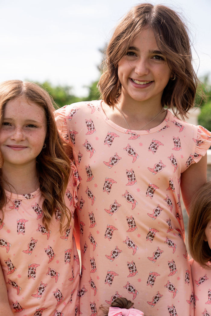 COWGIRL BOOTS | RUFFLE SLEEVE DRESS