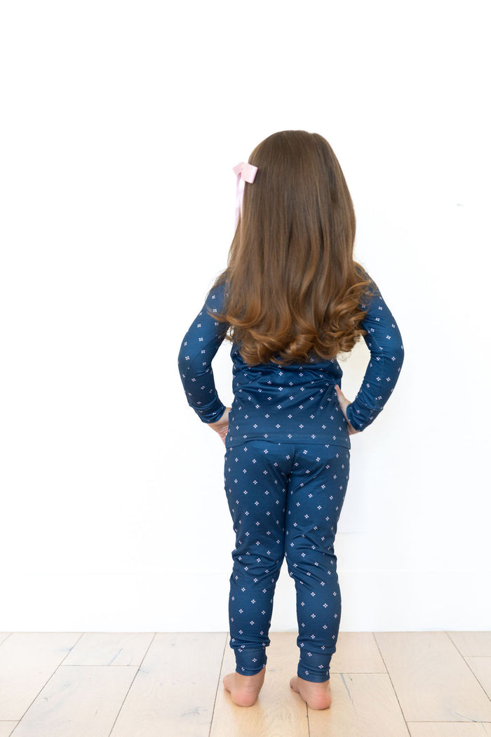 DAINTY DOTS | LONG SLEEVE