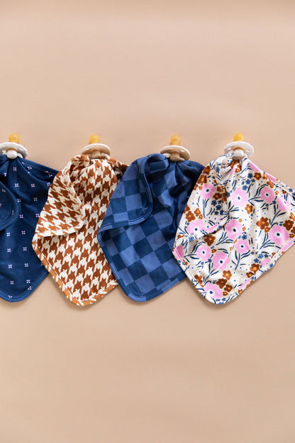 DAINTY DOTS | LOVIE