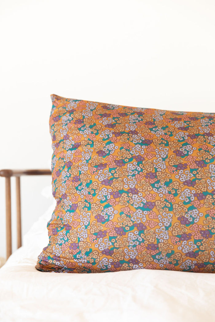 FALL DAISIES | PILLOW CASE