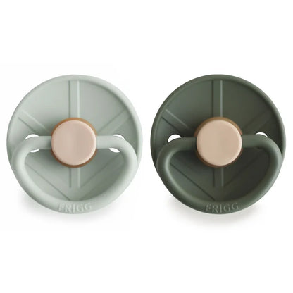 FRIGG LITTLE VIKING NATURAL RUBBER PACIFIER | SAGE/OLIVE | 2 PACK