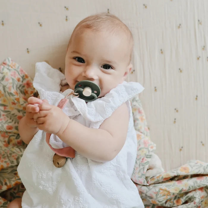 FRIGG LITTLE VIKING NATURAL RUBBER PACIFIER | SAGE/OLIVE | 2 PACK