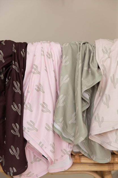 GREEN + LIGHT PINK CACTUS | SWADDLE