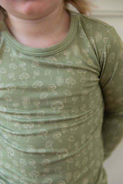 GREEN MUSHROOMS | LONG SLEEVE