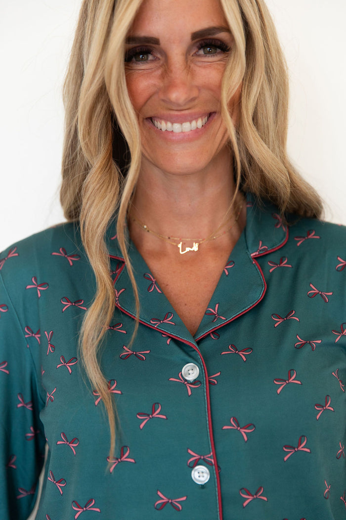 HOLIDAY BOWS | WOMEN'S BUTTON UP LONG SLEEVE SET