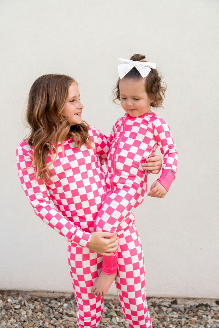 HOT PINK + WHITE CHECKER | LONG SLEEVE