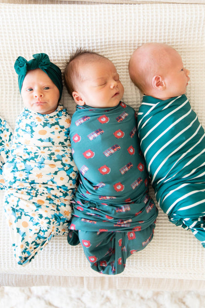 HUNTER GREEN DAISY | SWADDLE