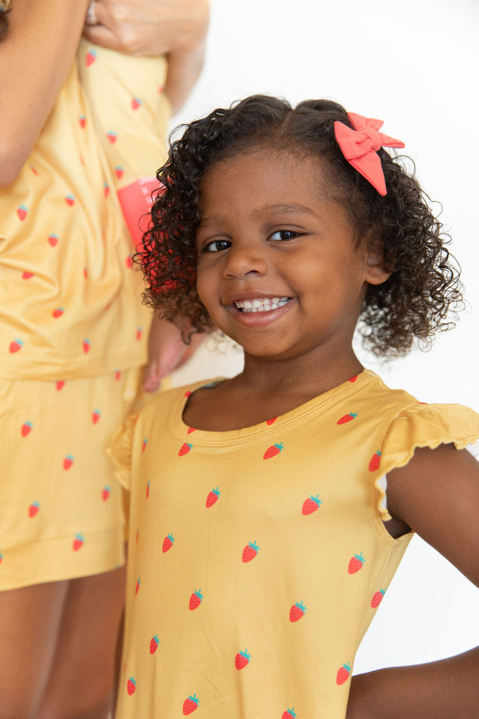 MUSTARD YELLOW STRAWBERRIES | WOMEN'S SHORT SET