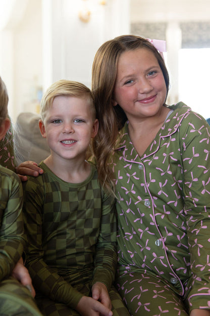 OLIVE CHECKER | LONG SLEEVE