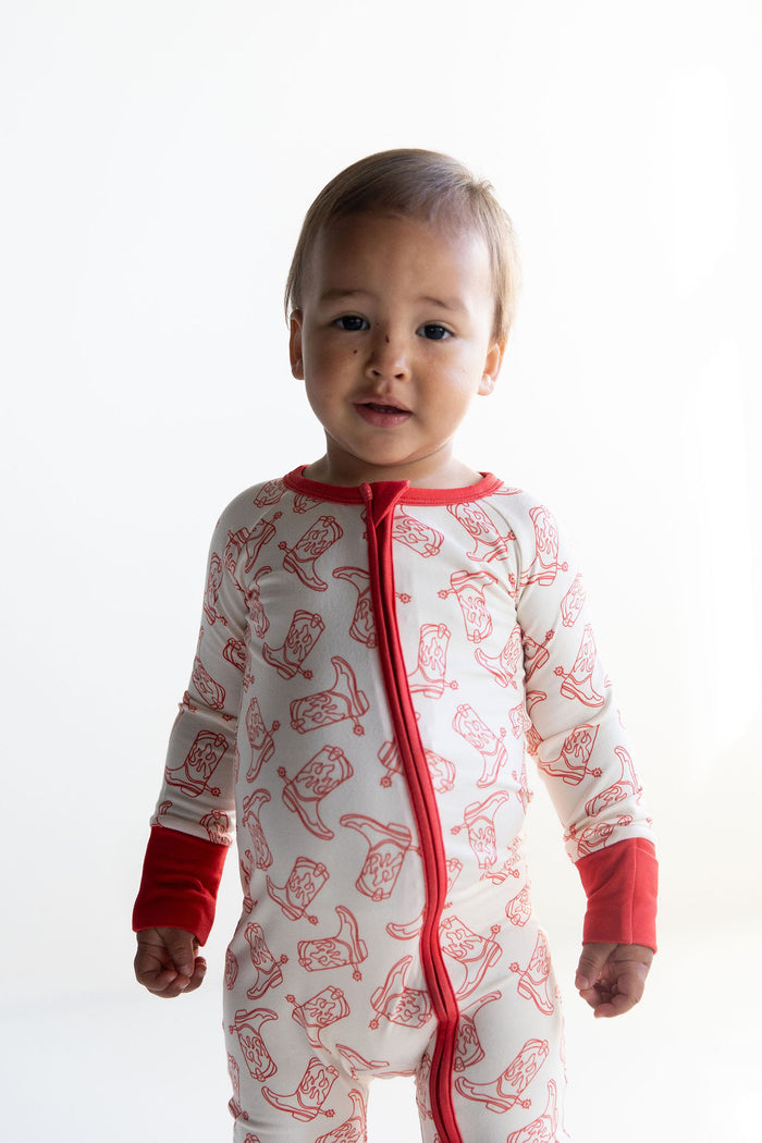 RED BOOTS | ZIPPER ONE PIECE