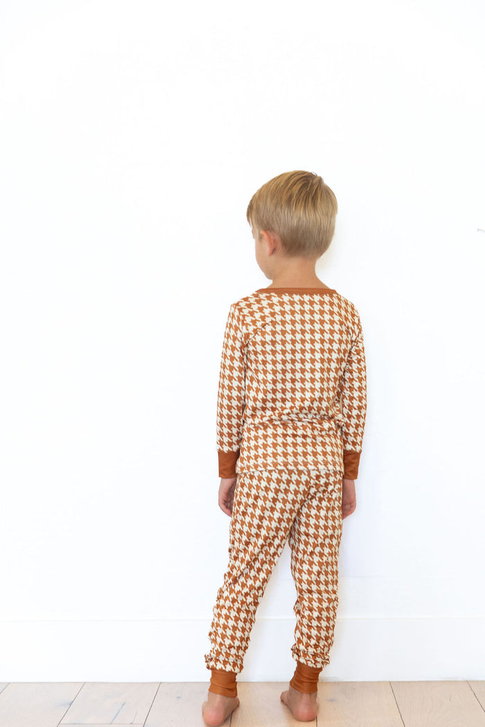 RUST HOUNDSTOOTH | LONG SLEEVE