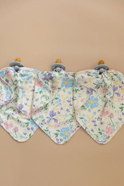 SPRING BLOOMS | LOVIE