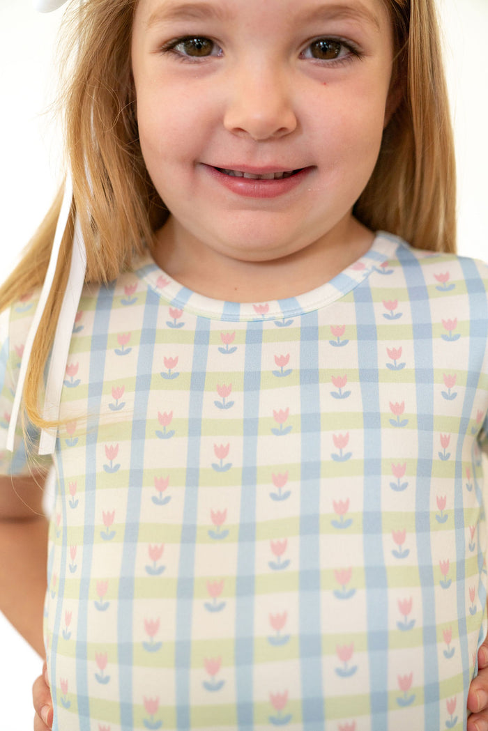 SPRING TULIPS | SHORT SLEEVE