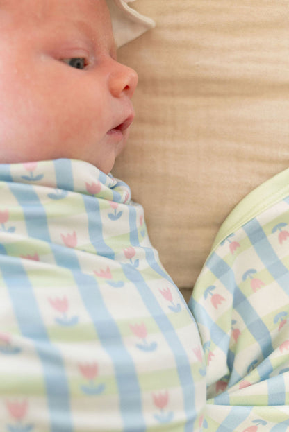 SPRING TULIPS | SWADDLE