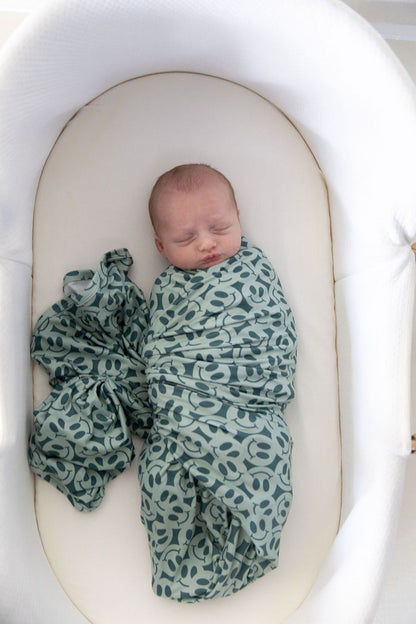 TEAL BIG SMILEY | SWADDLE