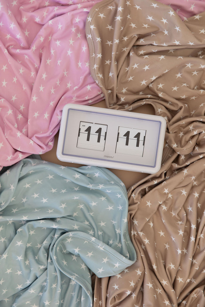 THE 11:11 (PINK)